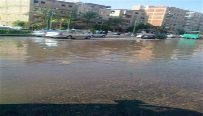 الحرية والعدالة بالاسكندرية يطالب المحافظ باقالة رئيس شركة الصرف الصحي