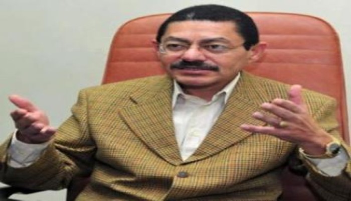 مستشار الرئيس يتهم وسائل إعلام بحماية مافيا نظام مبارك لنهب الدعم