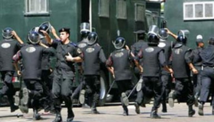 مصرع 18 وإصابة العشرات من الجنود بانقلاب سيارة امن مركزى بسيناء