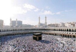 قس أمريكي يشهر إسلامه وينضم لقافلة الحج