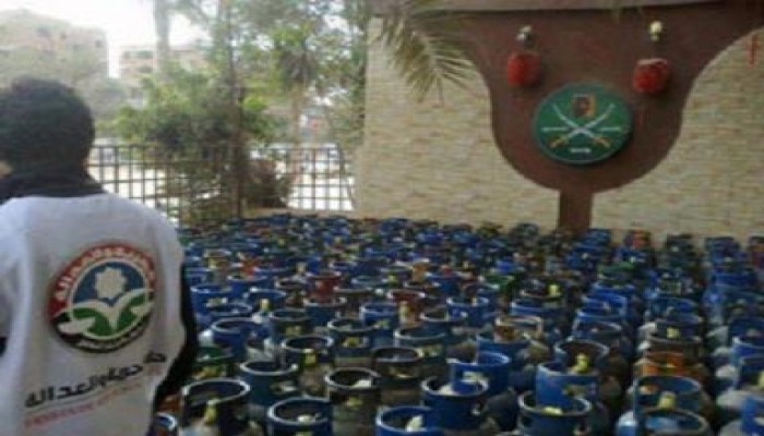 "الحرية والعدالة" يوزع 5400 أسطوانة بوتاجاز على المواطنين بأسوان