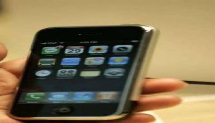 مصر تدرس زيادة الضرائب علي مكالمات المحمول والخدمات