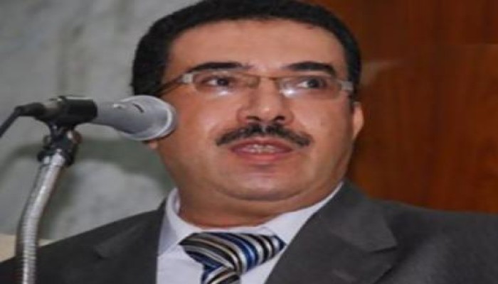 مختار العشري: الثورة في خطر وعلى الجميع التوحد لإنقاذها