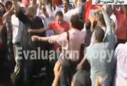 أيقونة الثورة (ميدان التحرير) يتحول لساحة رقص على يد أعضاء الدستور والتيار الشعبي (متلفز)