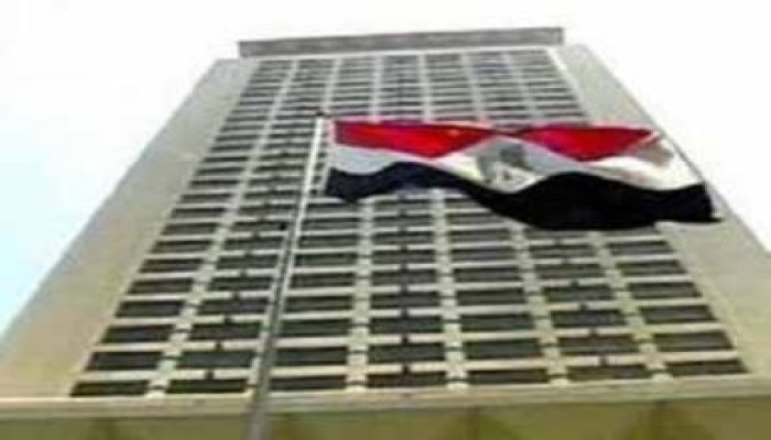 القنصلية المصرية بالعقبة تنهي مشكلة 2350 عاملا للعمل بموسم الحج