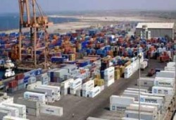 النقل البحري ينفي وضع ميناء العين السخنة على القائمة السوداء للمنظمة البحرية الدولية