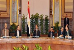 الرئيس يلتقى بلجنة التواصل مع رجال الأعمال (صور)