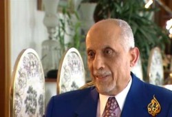ندا يشكر مرسي علي قرار العفو ويطالب بإعادة محاكمته