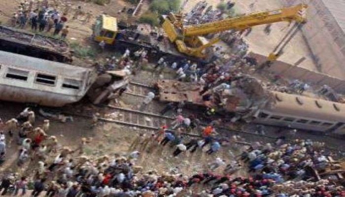 وزارة الصحة: 4 وفيات و30 مصابا فى حادث تصادم قطارى الفيوم