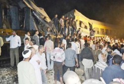 4 شهداء وإصابة 33 آخرين حصيلة حادث قطار الفيوم أمس