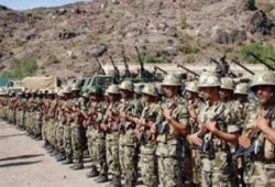 قائد المنطقة المركزية: تكثيف التدريبات لاستعادة ورفع الكفاءة القتالية