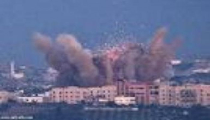 19 غارة  جوية صهيونية فجر اليوم علي غزة