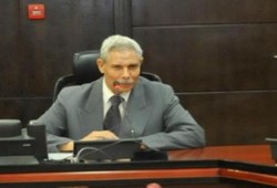 وزير النقل يعلن استقالته بعد قبوله استقالة رئيس هيئة السكة الحديد