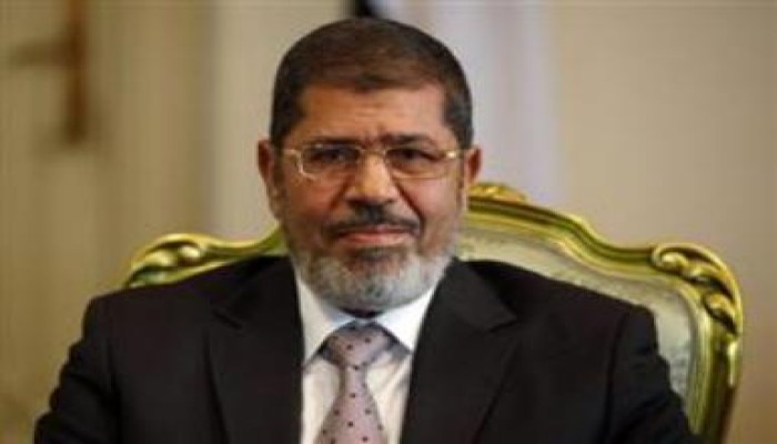 الرئاسة: مرسي يقبل استقالة وزير النقل بعد حادث قطار أسيوط