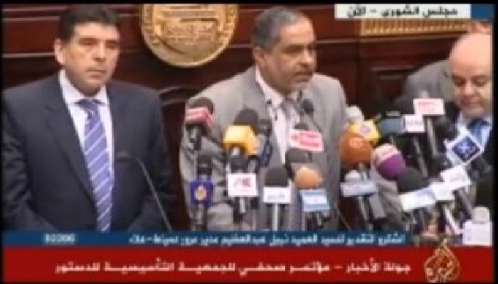 م/ أبو العلا ماضي يكشف حقائق الانسحابات من التأسيسية ( متلفز)