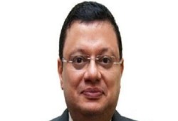 محامي ياسر علي يثبت كذب جريدة الفجر