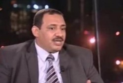 العمدة: أطالب الشعب المصري كله بالخروج لتأييد قرارات الرئيس مرسي
