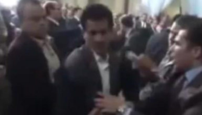 مشاجرة بالأيدى فى عمومية الزند (متلفز)