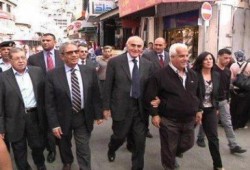 عمرو موسى يتبني تحالف دولي يهودي (متلفز)