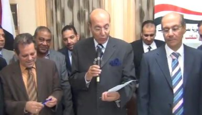 تأييد الجالية المصرية بالكويت للرئيس مرسي  (متلفز)