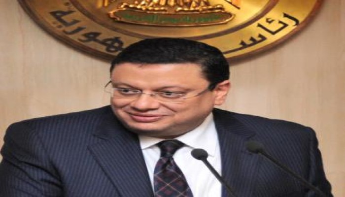 قرار جمهورى بإجراء الاستفتاء على الدستور على مرحلتين