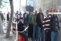 اقبال كثيف على التصويت في الساعات الأولى من الاستفتاء بالاسكندرية (متلفز)
