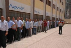 طوابير أمام لجان الدقي والعجوزة واقبال كثيف على الاستفتاء