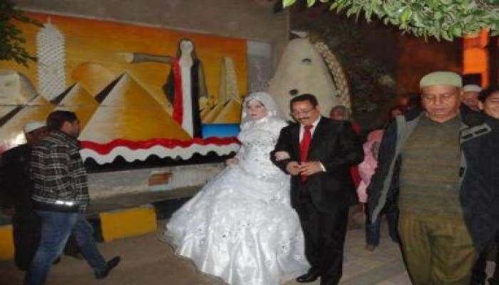 وقفات في يوم الاىستفتاء "ملف مصور"