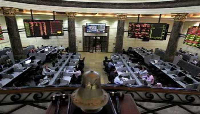 في تقرير لوكالة رويترز : بورصة مصر تودع عام الاضطرابات بمكاسب 82 مليار جنيه