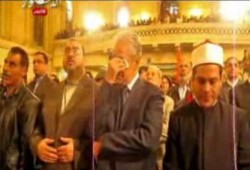 سخط شعبي علي بكاء الفنانين ورموز جبهة الإنقاذ داخل الكنيسة " متلفز "