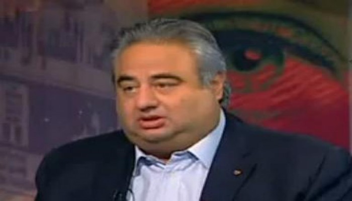 رامي لكح يؤكد البرادعى ظل هاربا اثناء الثورة ولايجوز له الترشح للرئاسة (متلفز)