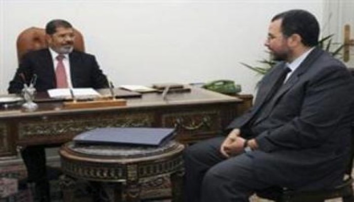الرئيس مرسي يكلف الحكومة بدفع الاقتصاد وتحقيق العدالة ودعم المزارعين