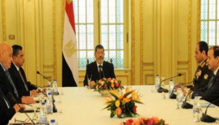 الرئيس يجتمع بمجلس الدفاع الوطنى ويناقش احداث العنف والخروج على القانون وسبل التعامل معها