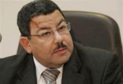 سيف عبد الفتاح: جبهة الإنقاذ تعاني من مراهقة سياسية تكره الإخوان ولا تحب مصر