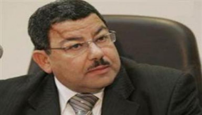 سيف عبد الفتاح: جبهة الإنقاذ تعاني من مراهقة سياسية تكره الإخوان ولا تحب مصر