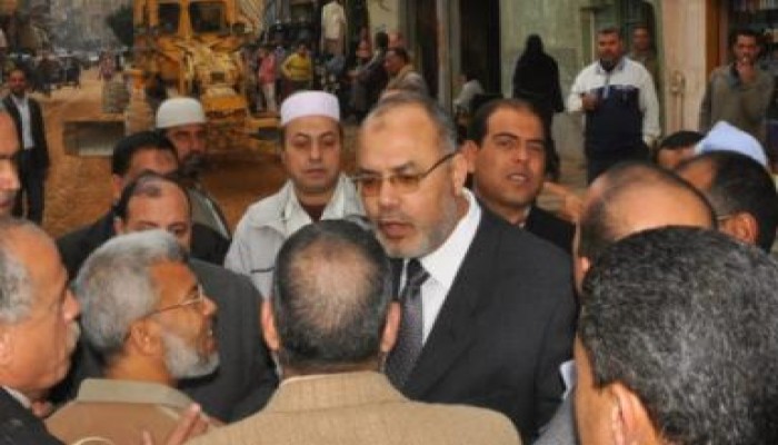 جولة تفقدية للمحافظ "سعد الحسينى" بحى غرب مدينة كفر الشيخ وتفاعل المواطنين (صور)