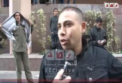 انت واقف مع قوات الداخلية ليه؟ "متلفز"