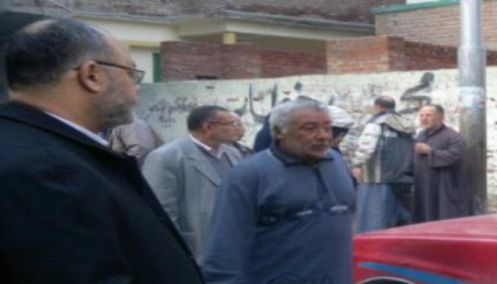 "كفر الشيخ" توزيع اسطوانات البوتجاز على المواطنين بالسعر الرسمى فى حضور المحافظ (صور)