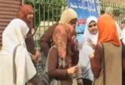 حملة لأمانة المرأة بالحرية والعدالة للتوعية بالاحتفال بيوم الحب (متلفز)