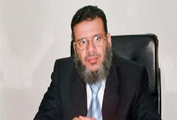 مطالبات برفع الحصانة عن الزند ومحاكمته