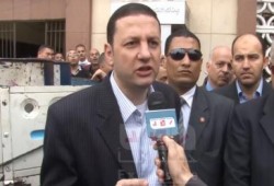 مرور وزير التموين على عدد من المخابز ومستودعات البوتجاز ومحطات الوقود وضبط مخالفين (متلفز)