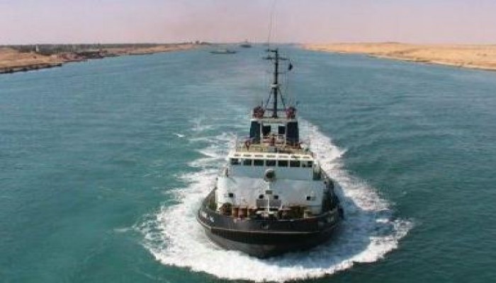 54 سفينة تعبر المجرى الملاحي لقناة السويس
