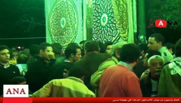 انسحاب عمال الأسكندرية من مؤتمر لجبهة الانقاذ بسبب تحريضهم على العصيان (متلفز)