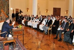 الرئيس مرسي يلتقي ممثلي القبائل العربية بمختلف محافظات الجمهورية (صور)