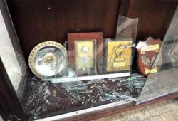 مدير اتحاد الكرة: سرقة جميع كؤوس الاتحاد الأصلية والمبنى تعرض لتدمير كامل
