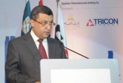 الاطاحة بقيادات وزارة البترول بسبب ازمة السولار