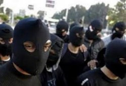 مصدر قضائى: الأجهزة الأمنية تراقب صفحات "البلاك بلوك" لكشف مؤسسيها