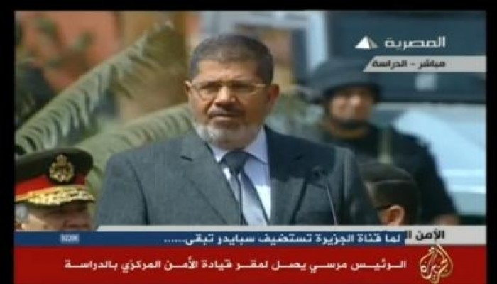 كلمة الرئيس مرسي لضباط وجنود الأمن المركزي في مقر قيادة الأمن المركزي بالدراسة (بث مباشر)