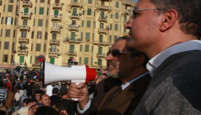 أبو العلا ماضى : قيادات الجيش أكدت انه مع الشرعية وان واجبهم حماية الرئيس مرسى