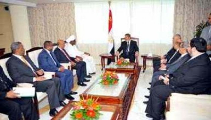 الرئيس مرسى يلتقى النائب الاول للرئيس السودانى